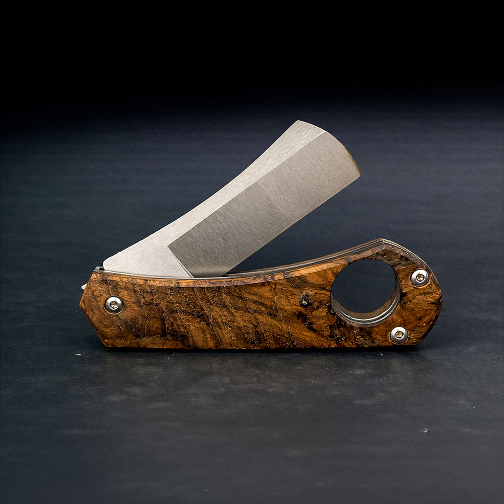 Kök Çınar Saplı Razor Bıçak – Böhler N690 Çelik, El Yapımı