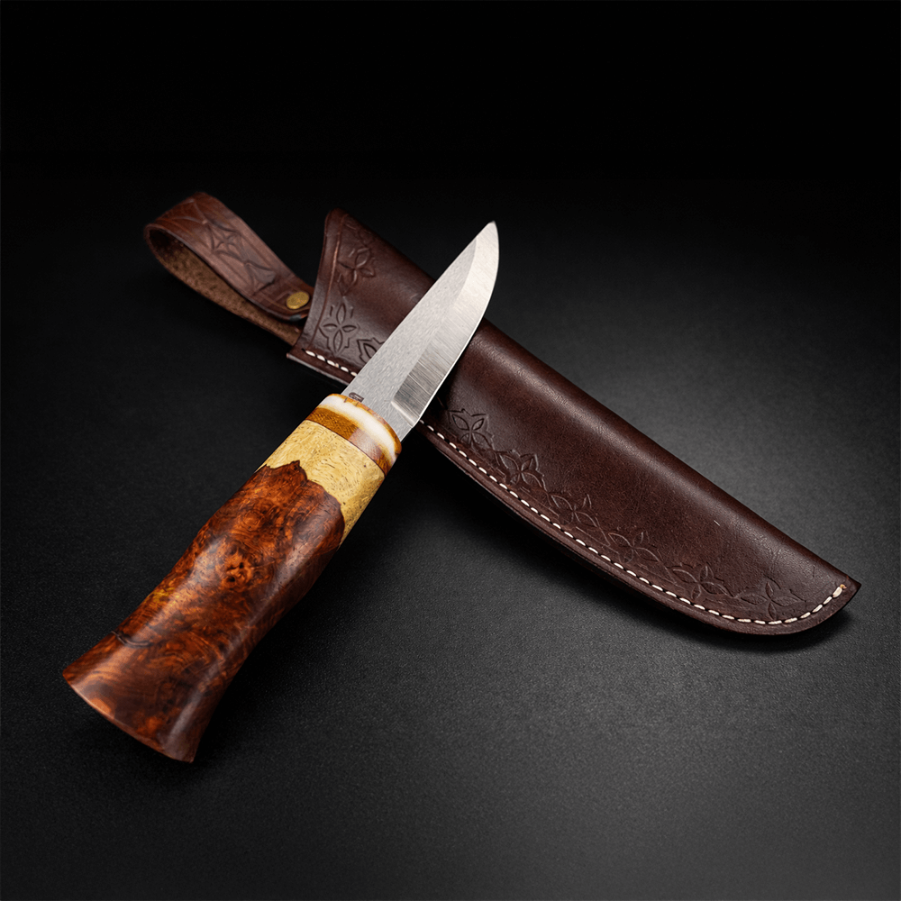 Çift Renk Ambonya ve Mamut Kombinasyon Saplı Puukko Bıçak – Paslanmaz Damascus Çelik, El Yapımı
