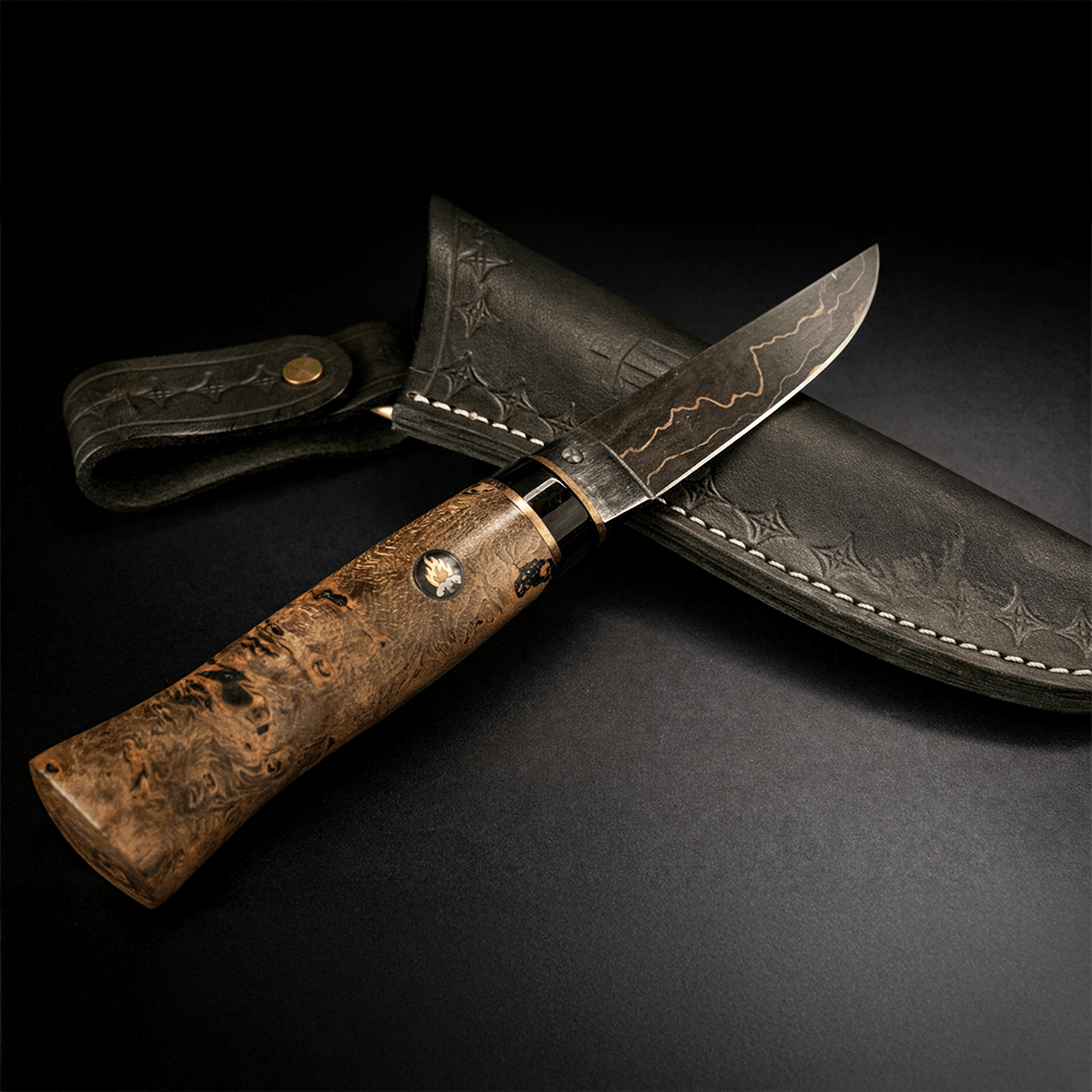 Egzotik Ahşap ve Manda Boynuzu Kombinasyon Saplı Puukko – Bakır Sanmai Çelik, El Yapımı